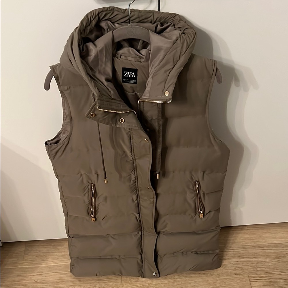 Zara Women's Long Brown Puffer Vest